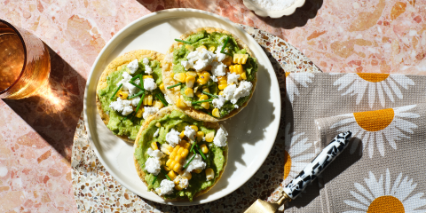 smashed avo, charred corn, goats cheese & chives on Corn Thins slices